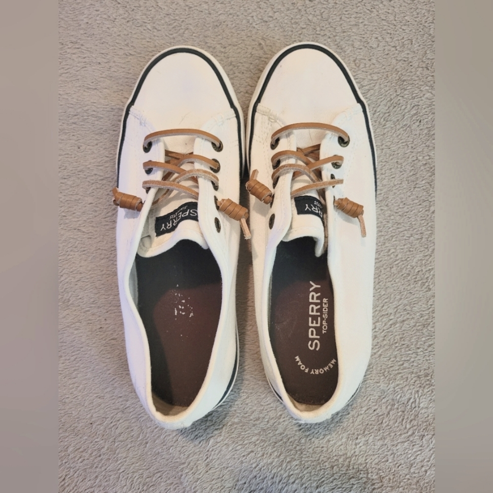 Sperry White Canvas Shoes